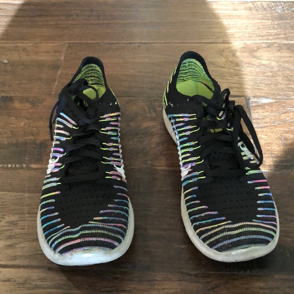 Nike Free RN Flyknit in Black Size 8.5